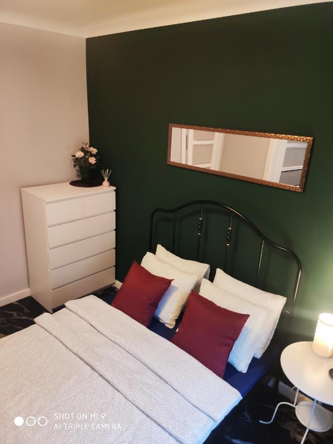 Apartament Nina Варшава Екстер'єр фото